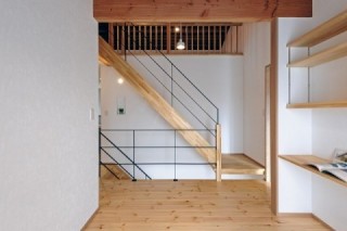 2F階段　注文住宅の新築事例