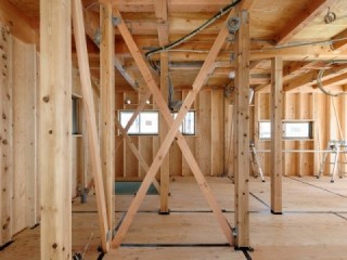 注文住宅　木造軸組工法