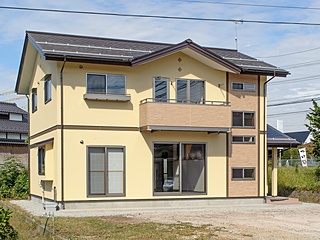 外観　須坂市の注文住宅　新築の事例