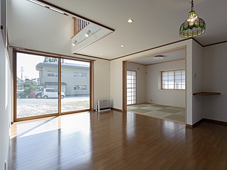 リビング　須坂市の注文住宅　新築の事例