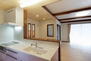 キッチン・ダイニング　長野市の注文住宅　新築事例